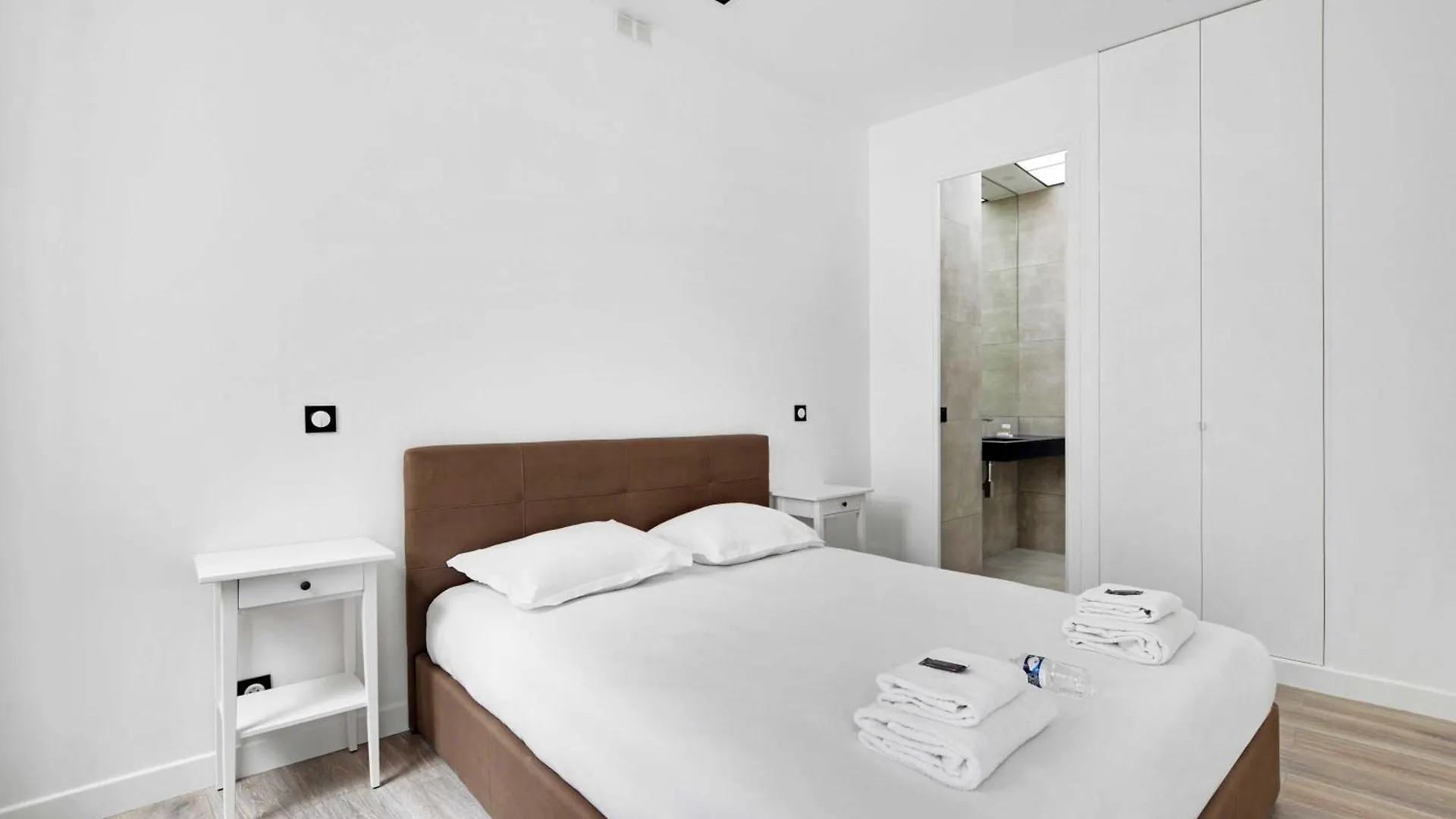 Superb Apartment With Hammam -4Br-12P- Bastille Parigi